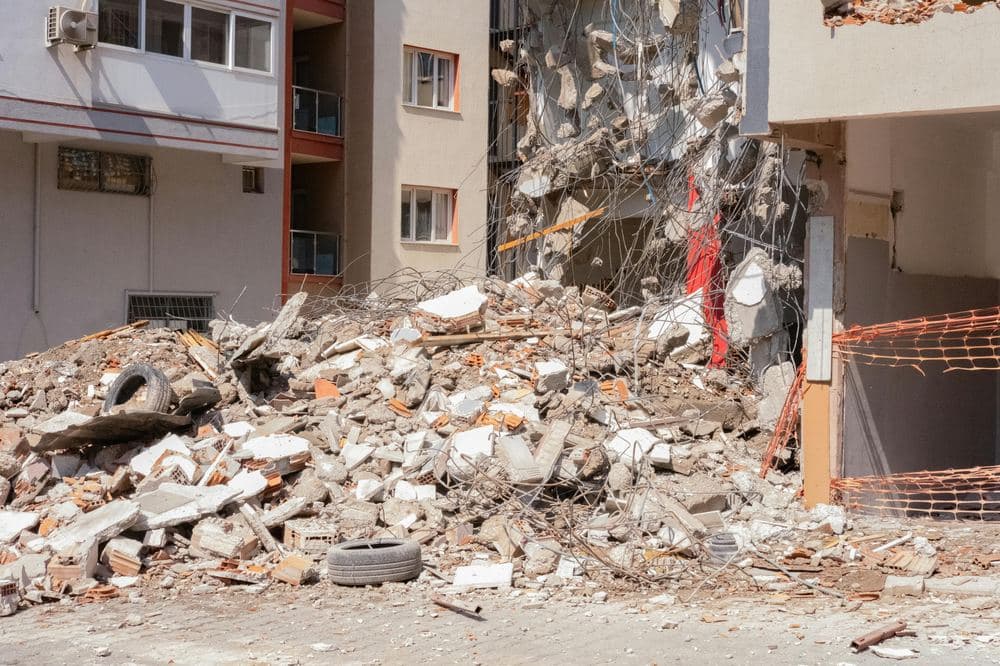 Rebuilding After the Quake: A City’s Path to Recovery